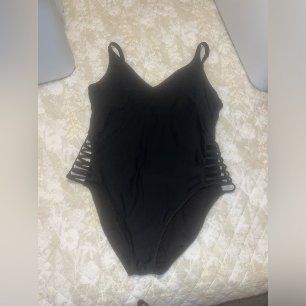 Stylish Black One Piece Swimsuit